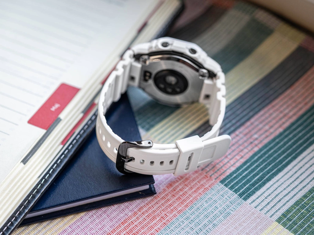 Zegarek męski CASIO G-SHOCK DW-H5600-7ER G-Squad