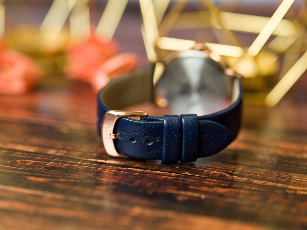 Zegarek damski VERSACE VIRTUS VERI00420