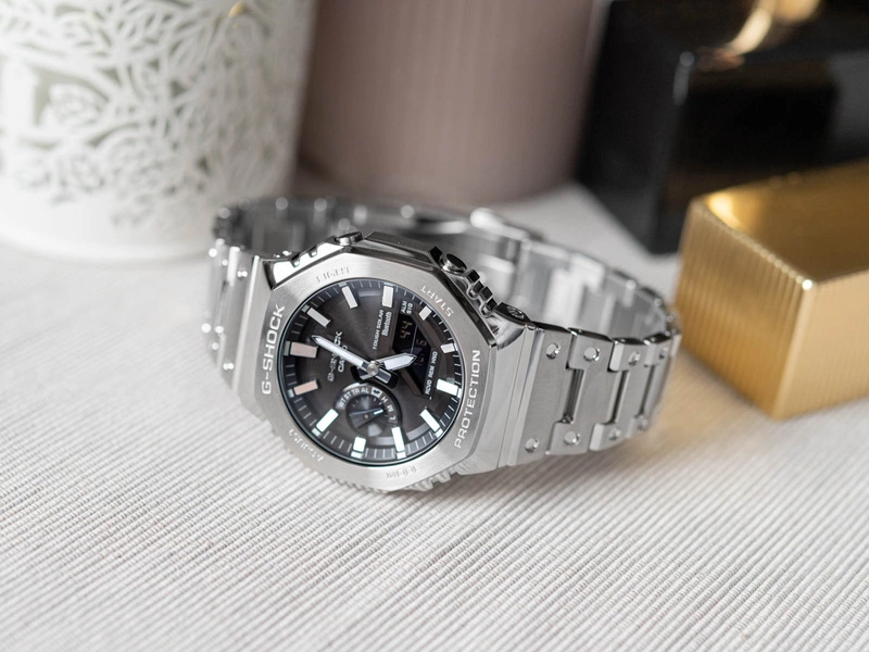 Zegarek męski CASIO G-SHOCK GM-B2100SD-1AER Solar Special Edition 