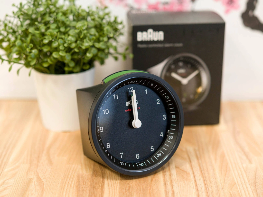 Budzik Braun BC07B-DCF