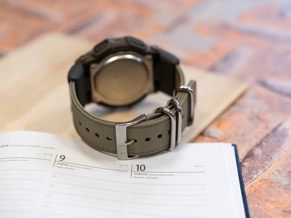 Zegarek męski CASIO G-SHOCK GD-010CE-5ER