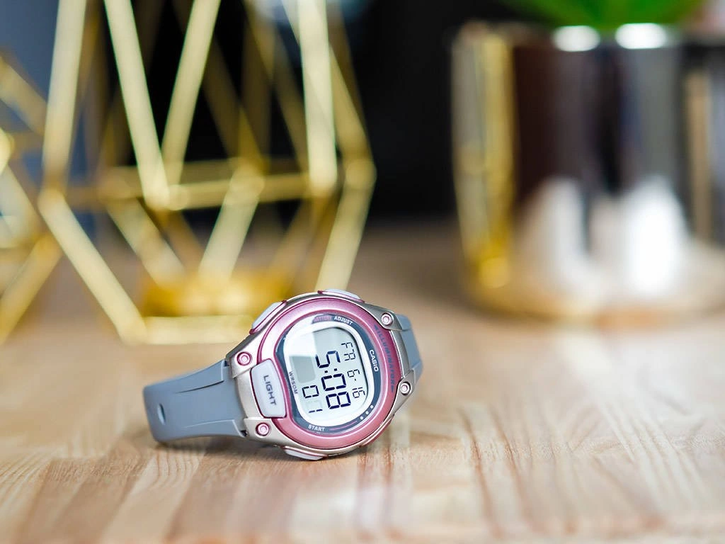 Zegarek damski CASIO LW-203-8AVEF