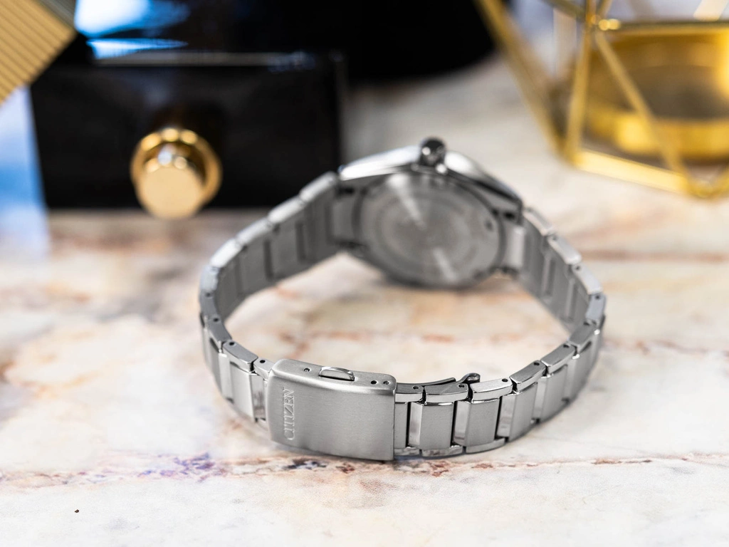 Zegarek damski Citizen EW2210-53E ECO-DRIVE SUPER TITANIUM