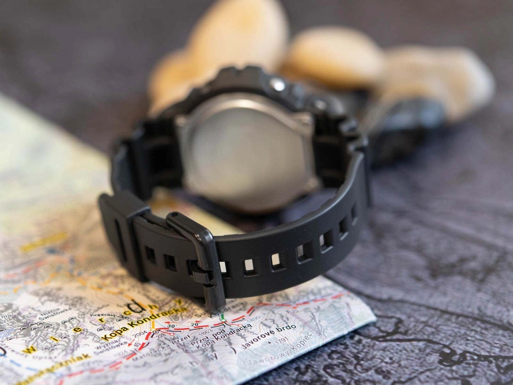 Zegarek męski CASIO G-SHOCK DW-6900U-1ER