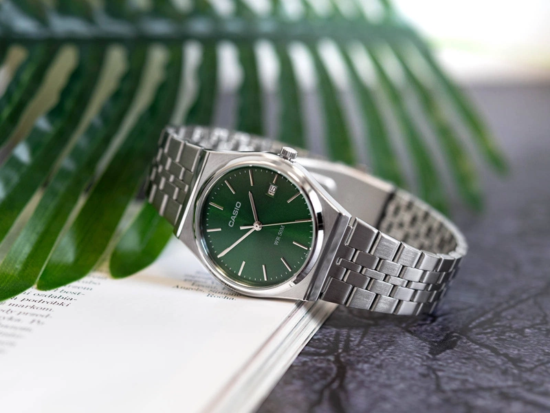 Zegarek męski CASIO MTP-B145D-3AVEF
