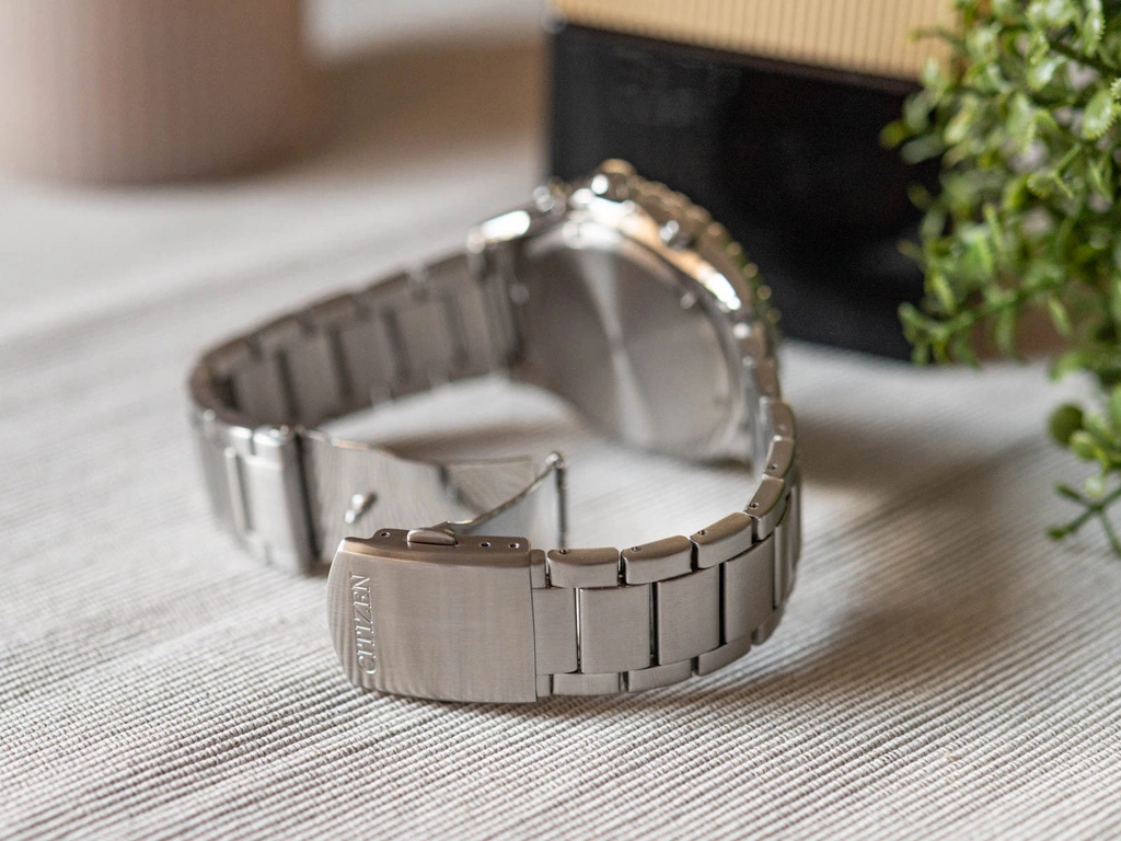 Zegarek męski Citizen AT2560-84X Eco-Drive Aqua Sporty Chronograph