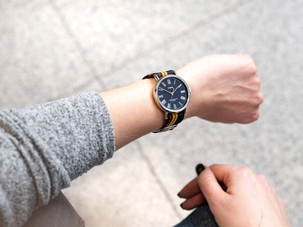 Zegarek damski TIMEX TW2U47300LG