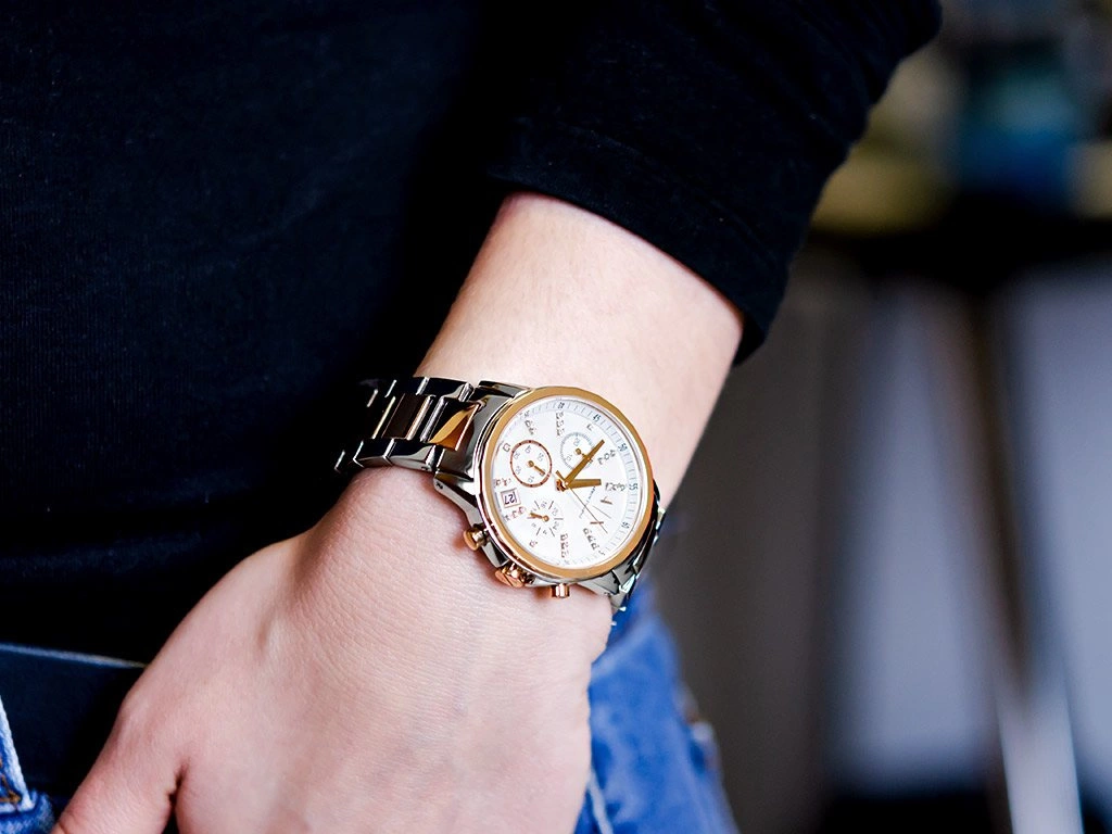 Zegarek damski ARMANI EXCHANGE LADY BANKS AX4331