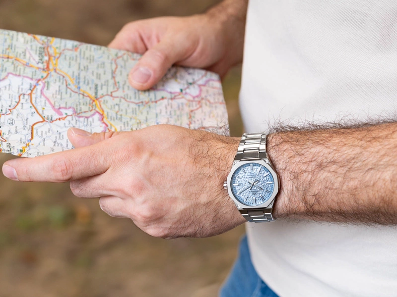 Zegarek męski CASIO Edifice EFR-S108DE-2AVUEF