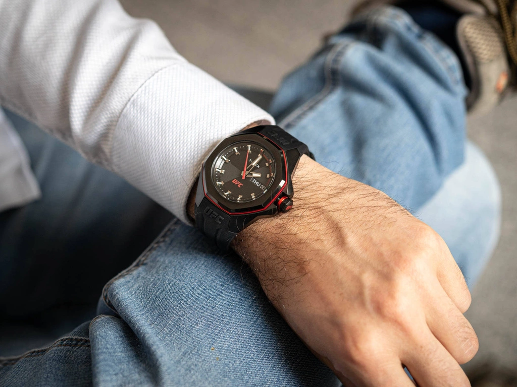 Zegarek męski TIMEX TW2V57300 UFC Pro