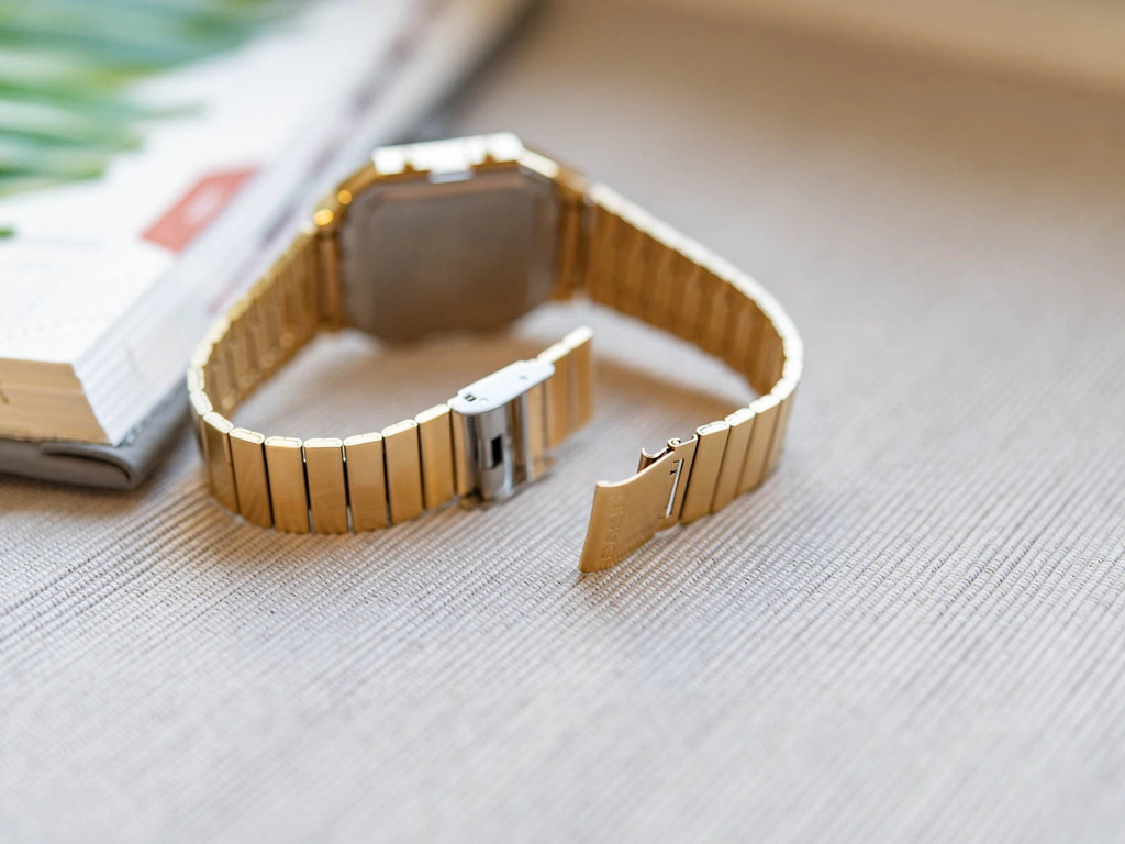 Zegarek CASIO A130WEG-9AEF