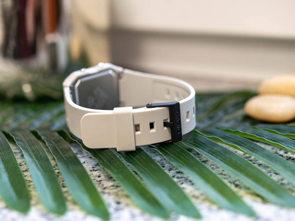 Zegarek męski CASIO LF-20W-8AEF Pop