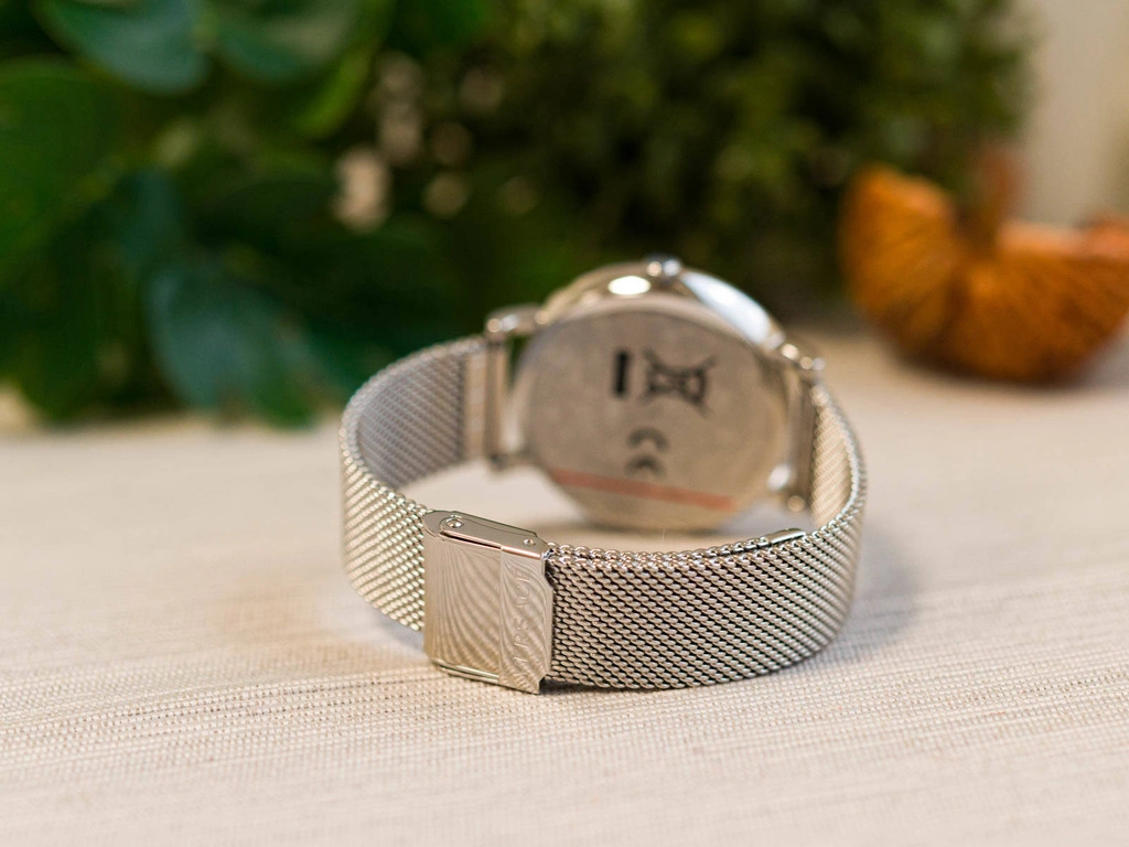 Zegarek damski VERSACE V-CIRCLE VE8103921