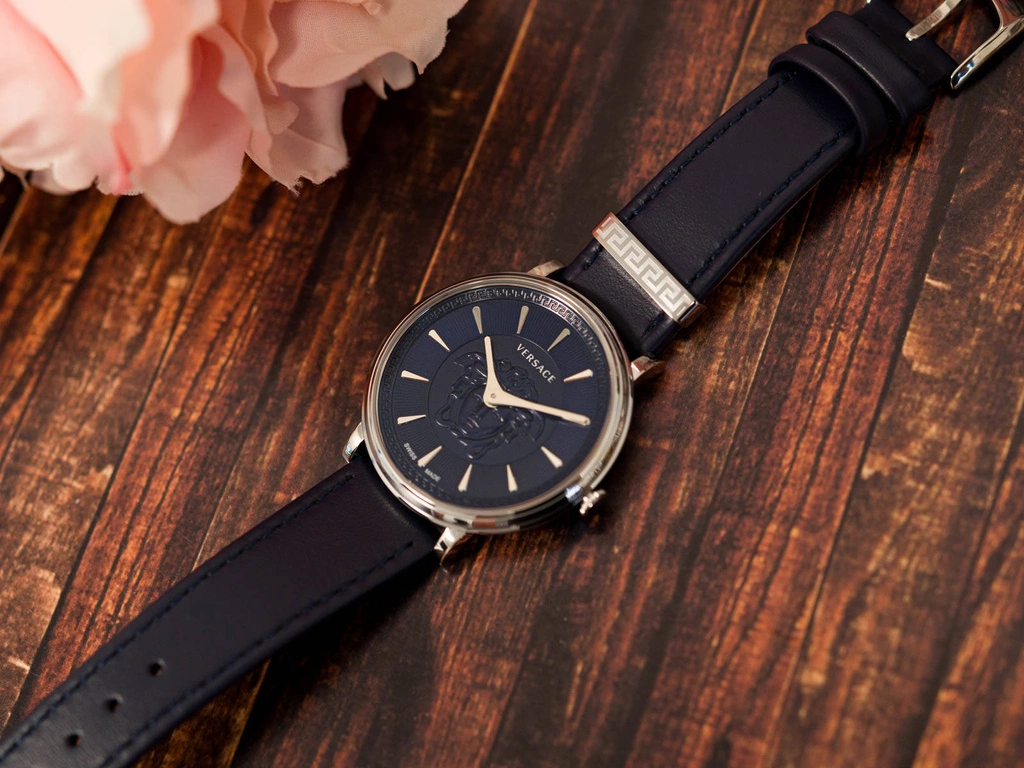 Zegarek damski VERSACE V-CIRCLE VE8101619