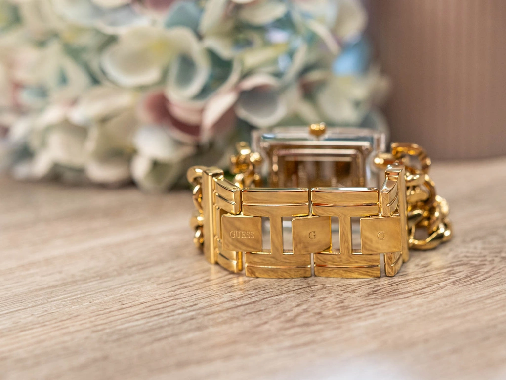 Zegarek damski GUESS GW0669L1 Mod Heavy Metal