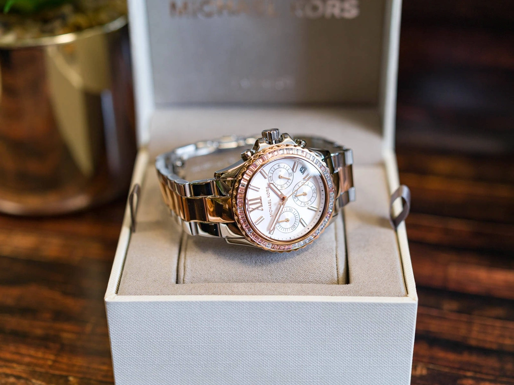 Zegarek damski MICHAEL KORS EVEREST MK7214