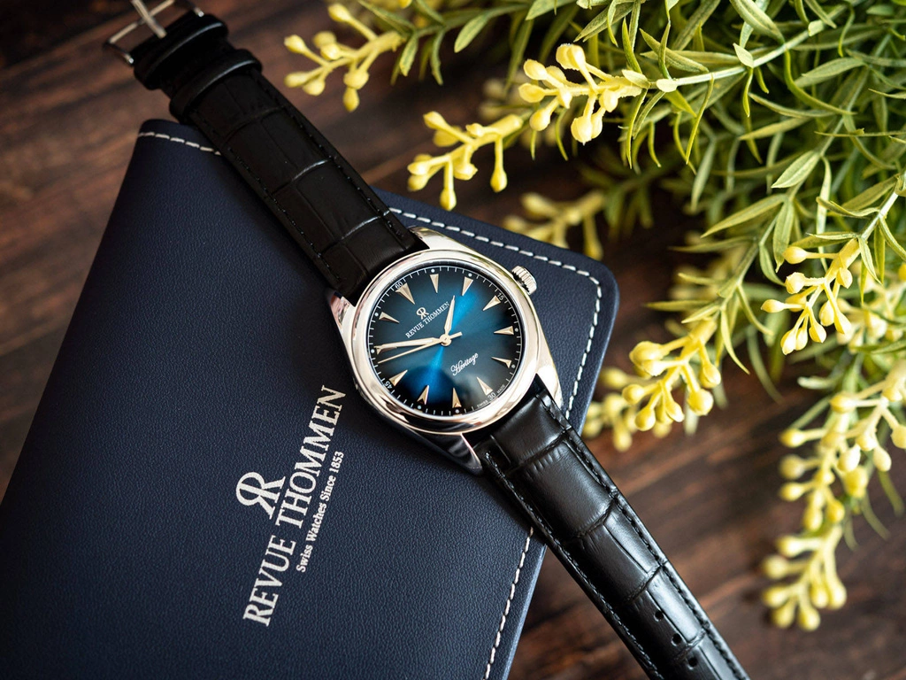 Zegarek męski REVUE THOMMEN 21010.2535 Heritage