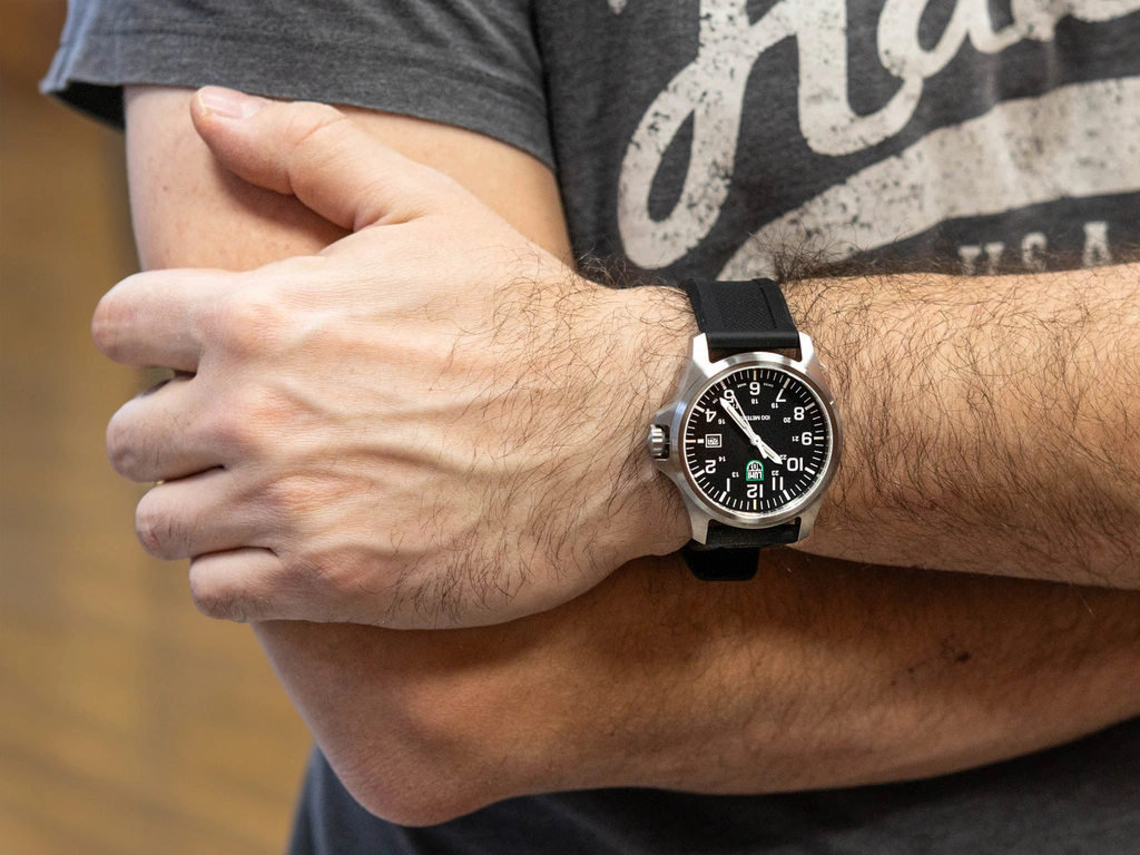 Zegarek męski Luminox X2.2501 Patagonia Steel G-Collection 2000 Series