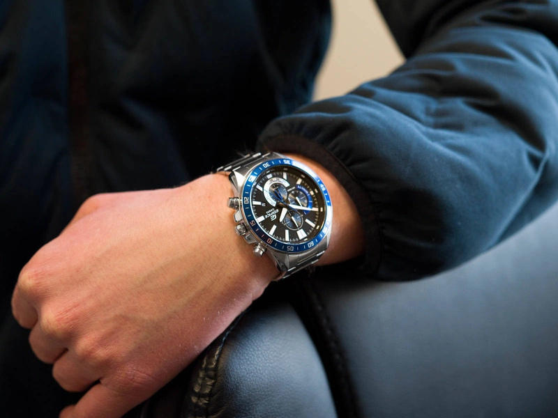 Zegarek męski CASIO Edifice EFV-620D-1A2VUEF