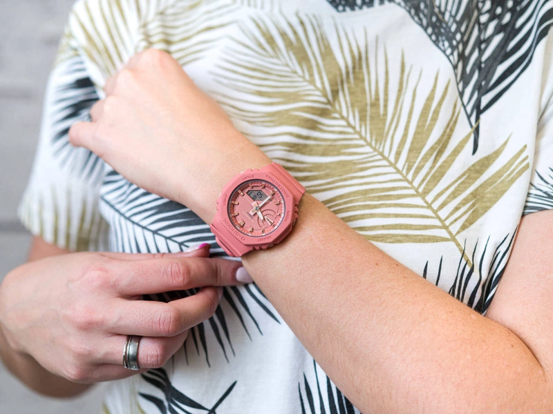 Zegarek damski CASIO G-SHOCK GMA-S2100-4A2ER Carbon Core Guard