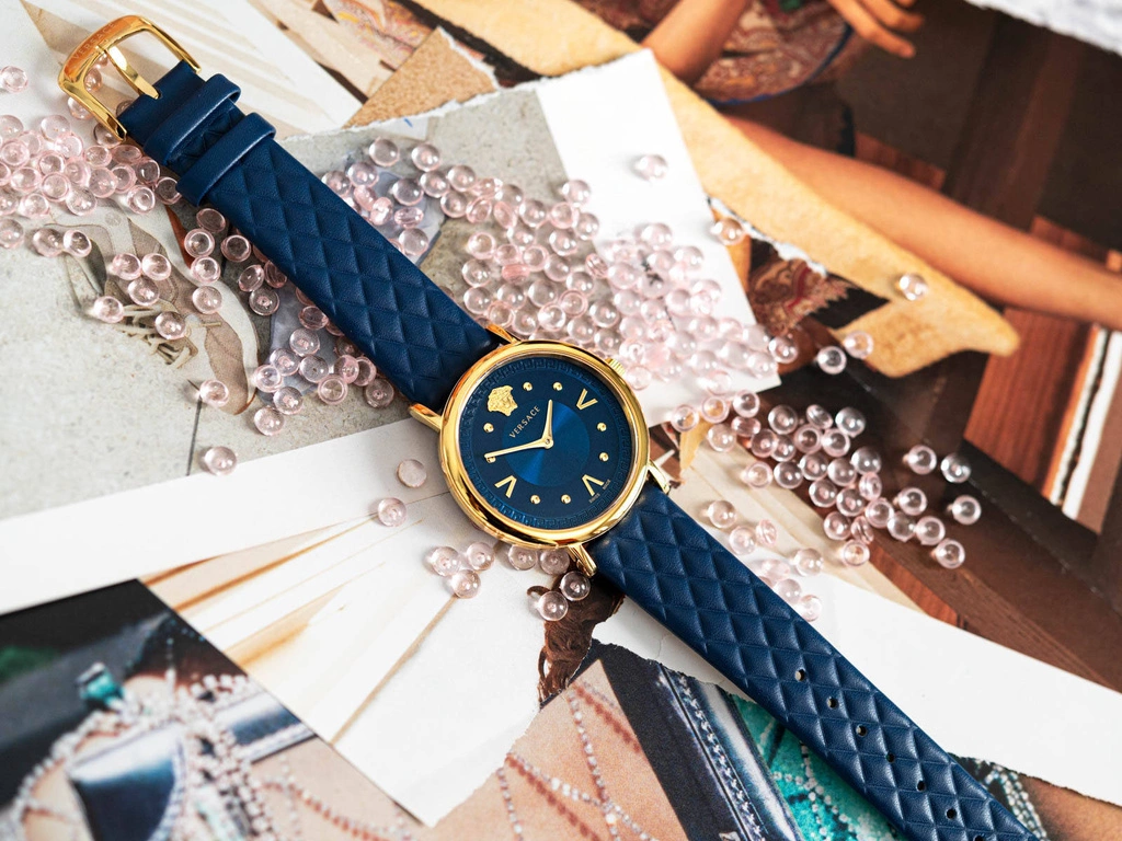 Zegarek damski VERSACE Pop Chic VEVD00319