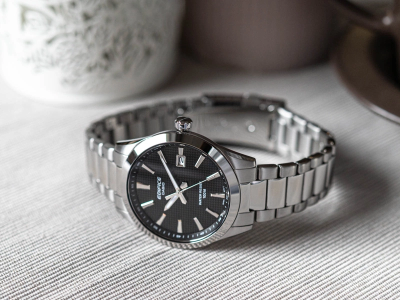 Zegarek męski CASIO Edifice EFV-160D-1AVEF 