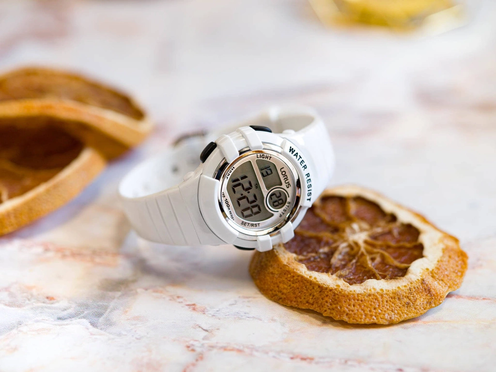 Zegarek dziecięcy LORUS R2383HX9