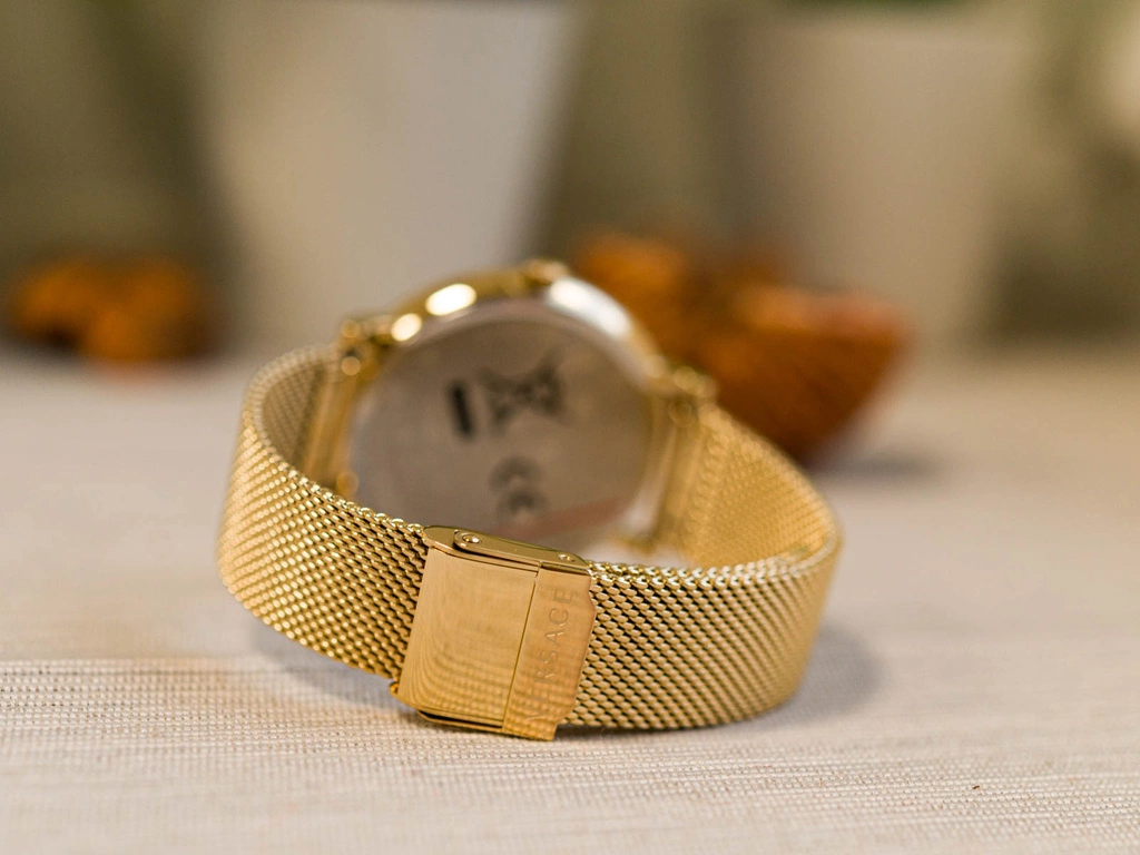 Zegarek damski VERSACE V-CIRCLE VE8104021