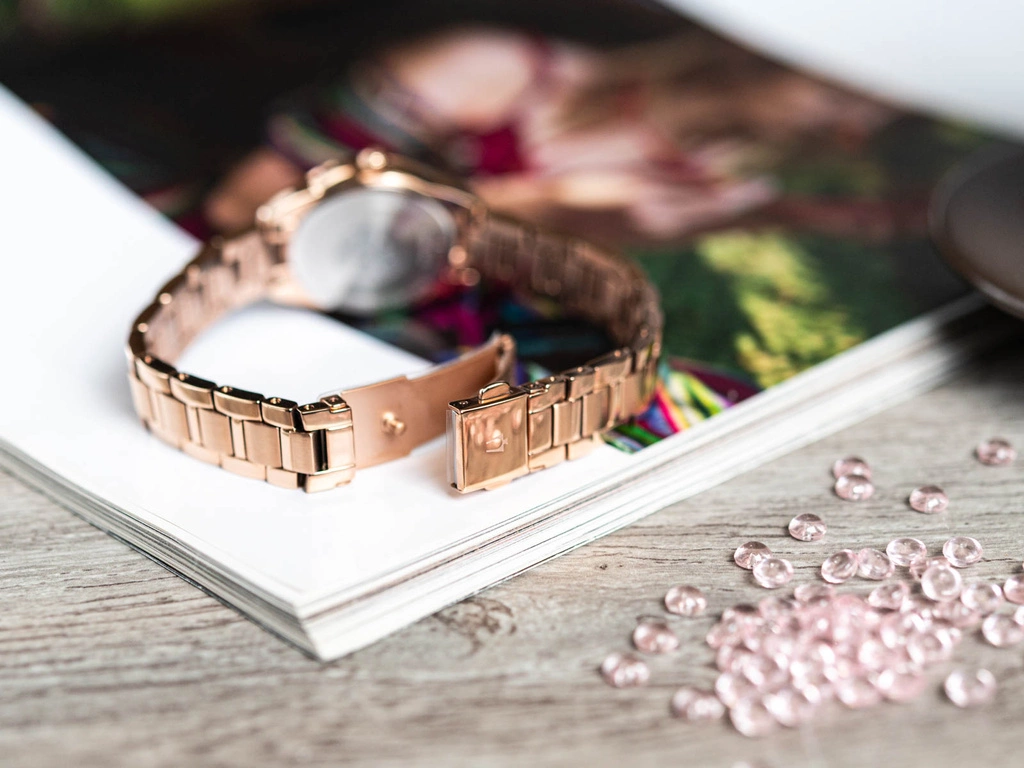 Zegarek damski BULOVA 97P151 Sutton