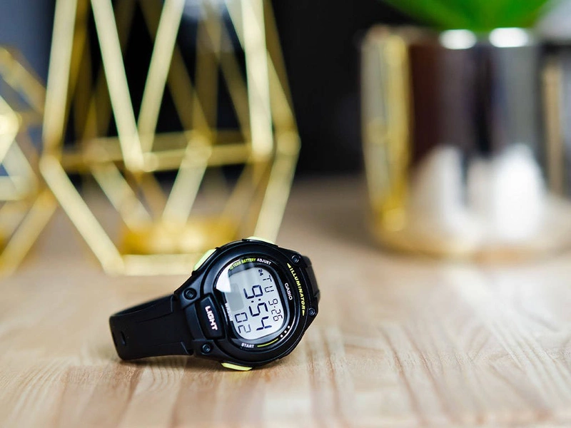 Zegarek damski CASIO LW-203-1BV