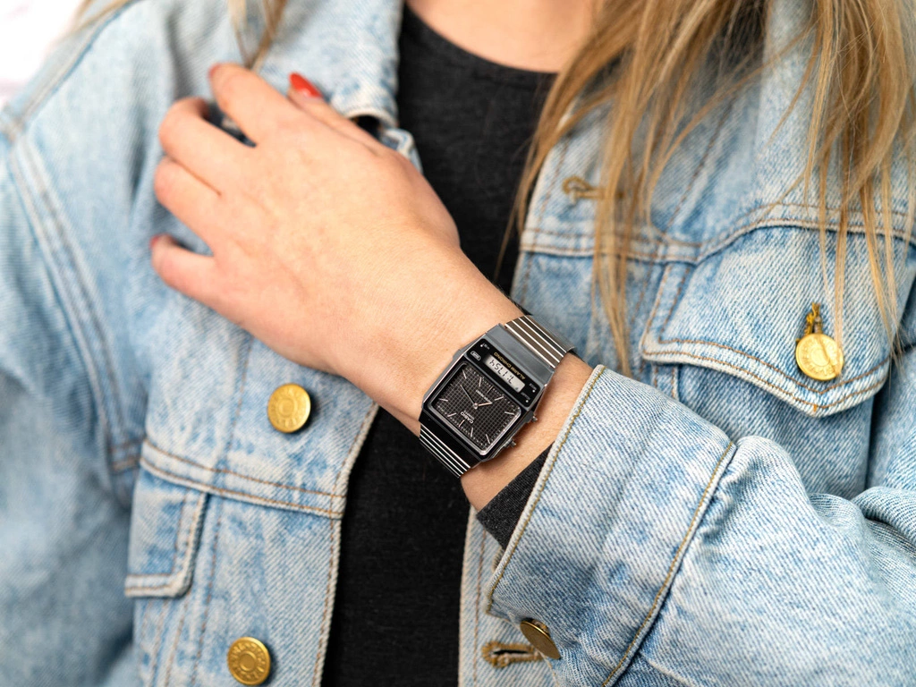 Zegarek CASIO AQ-800E-1AEF