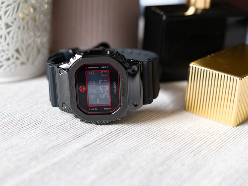 Zegarek męski CASIO G-SHOCK GM-5600RH-1ER RUI HACHIMURA SIGNATURE MODEL