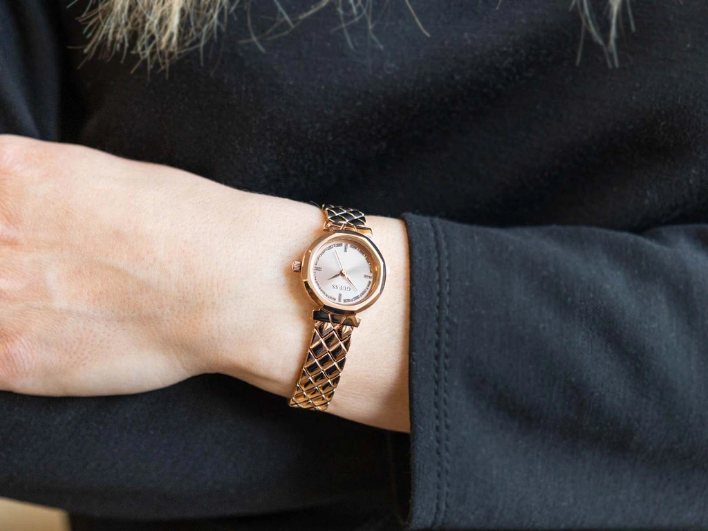 Zegarek damski GUESS GW0839L3 Mini Rumour