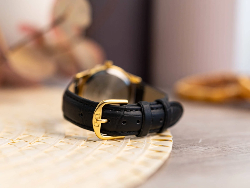 Zegarek damski Q&Q C215J103Y