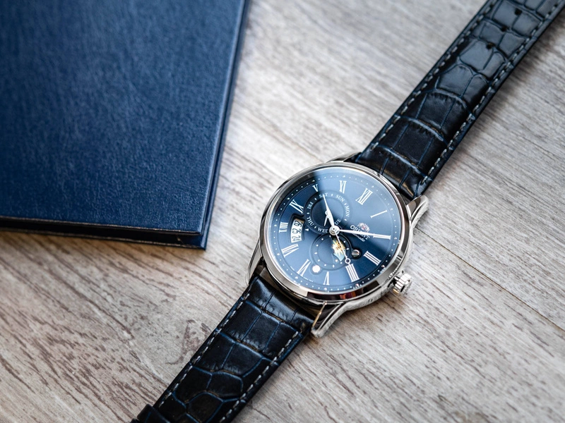 Zegarek męski ORIENT RA-AK0011D30B Sun & Moon Automatic