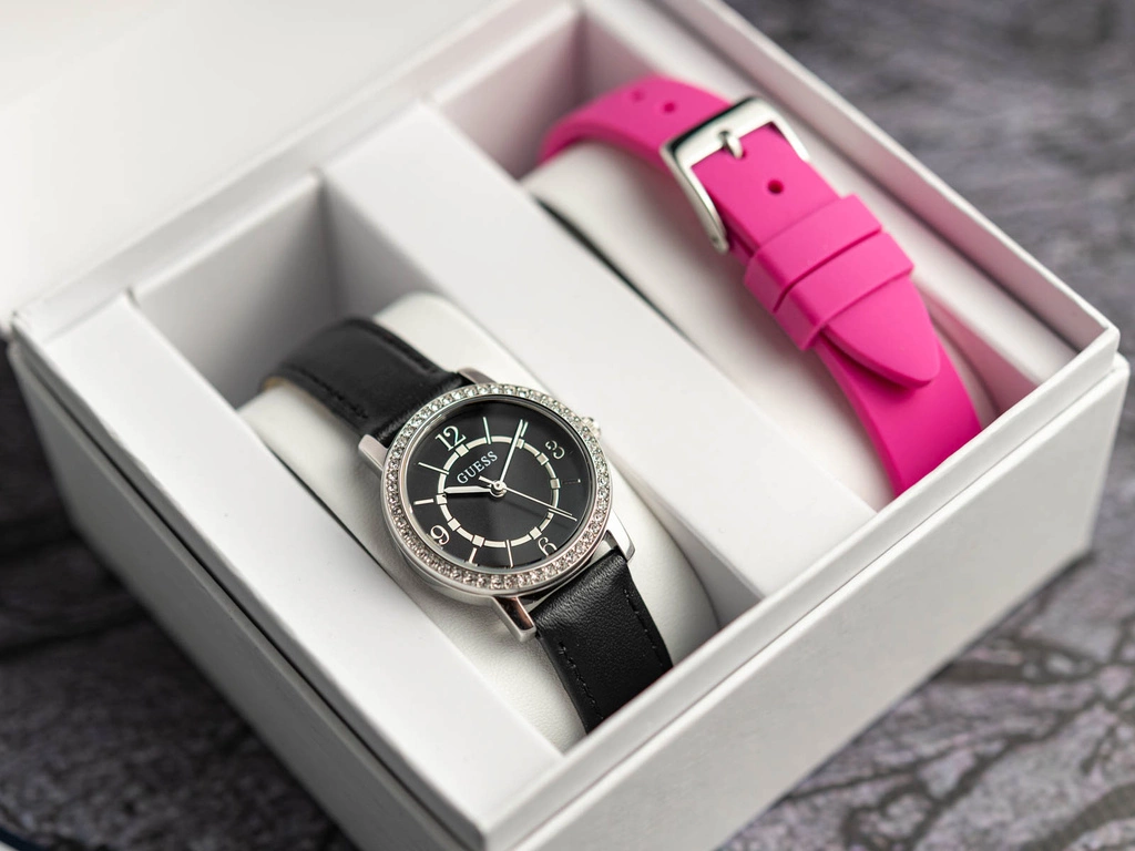 Zegarek damski GUESS GW0643L1 Melody