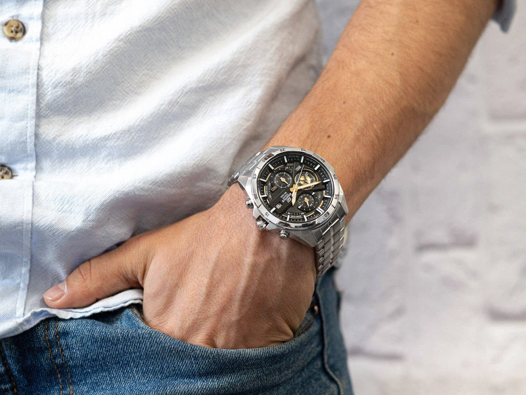 Zegarek męski CASIO Edifice EFR-556D-1AVUEF