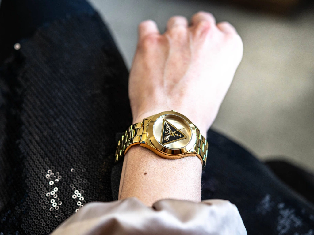 Zegarek damski GUESS GW0675L2 Tri Plaque