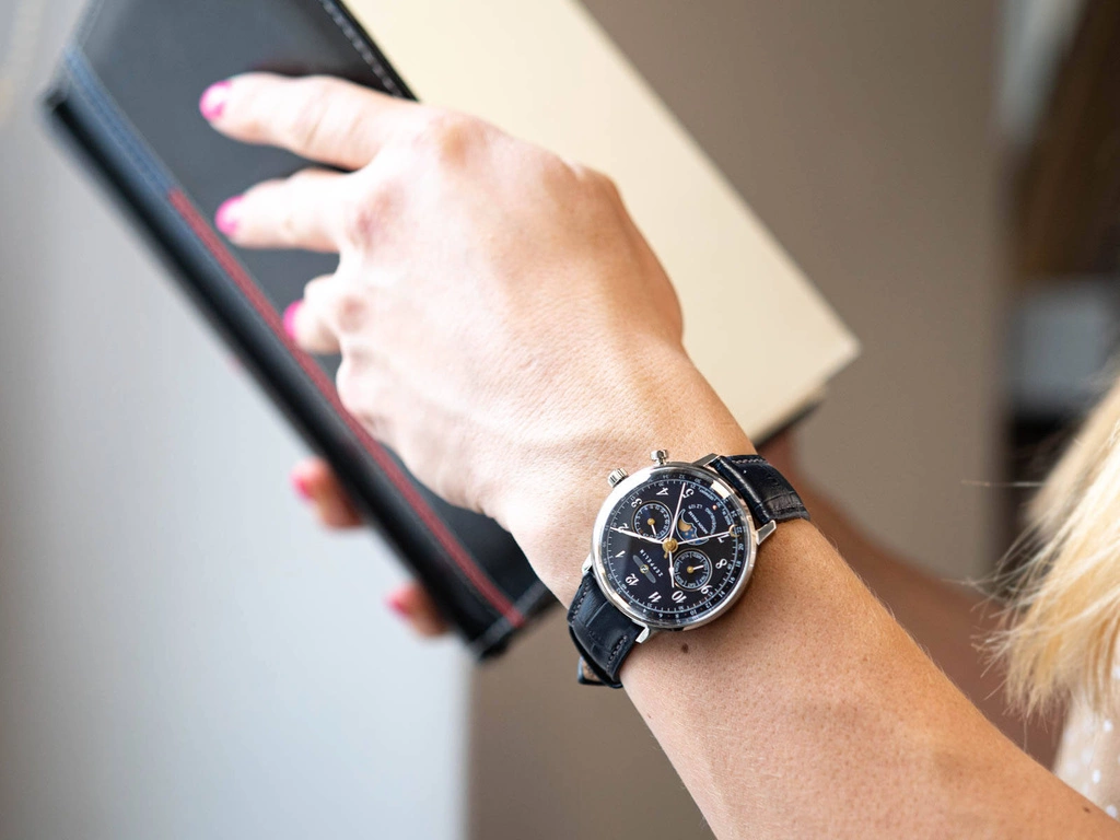 Zegarek damski ZEPPELIN LZ129 Hindenburg 7037-3