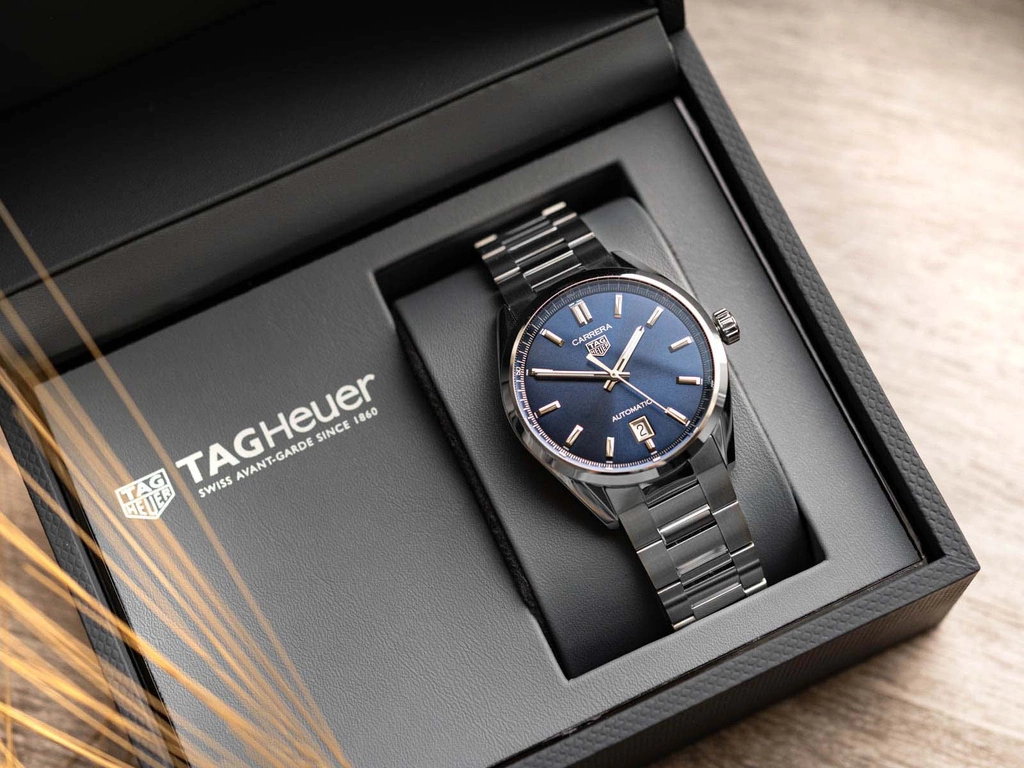 Zegarek męski TAG HEUER WBN2112.BA0639 Carrera Date