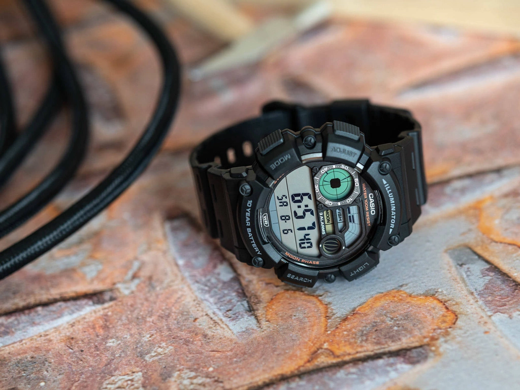 Zegarek męski CASIO WS-1500H-1AVEF