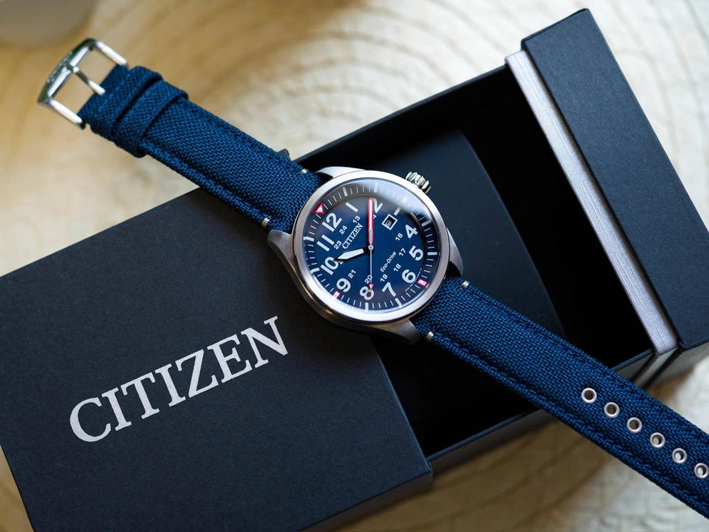 Zegarek męski Citizen AW5000-16L Eco-Drive