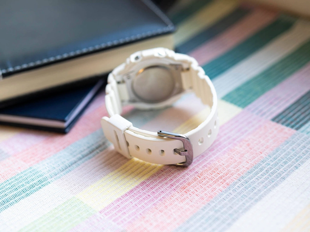 Zegarek damski CASIO G-SHOCK GLX-S5600-7BER G-Lide