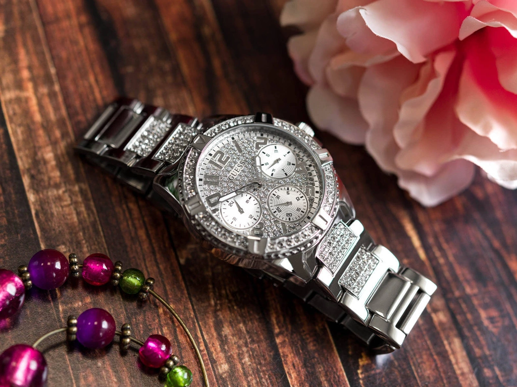 Zegarek damski GUESS FRONTIER W1156L1