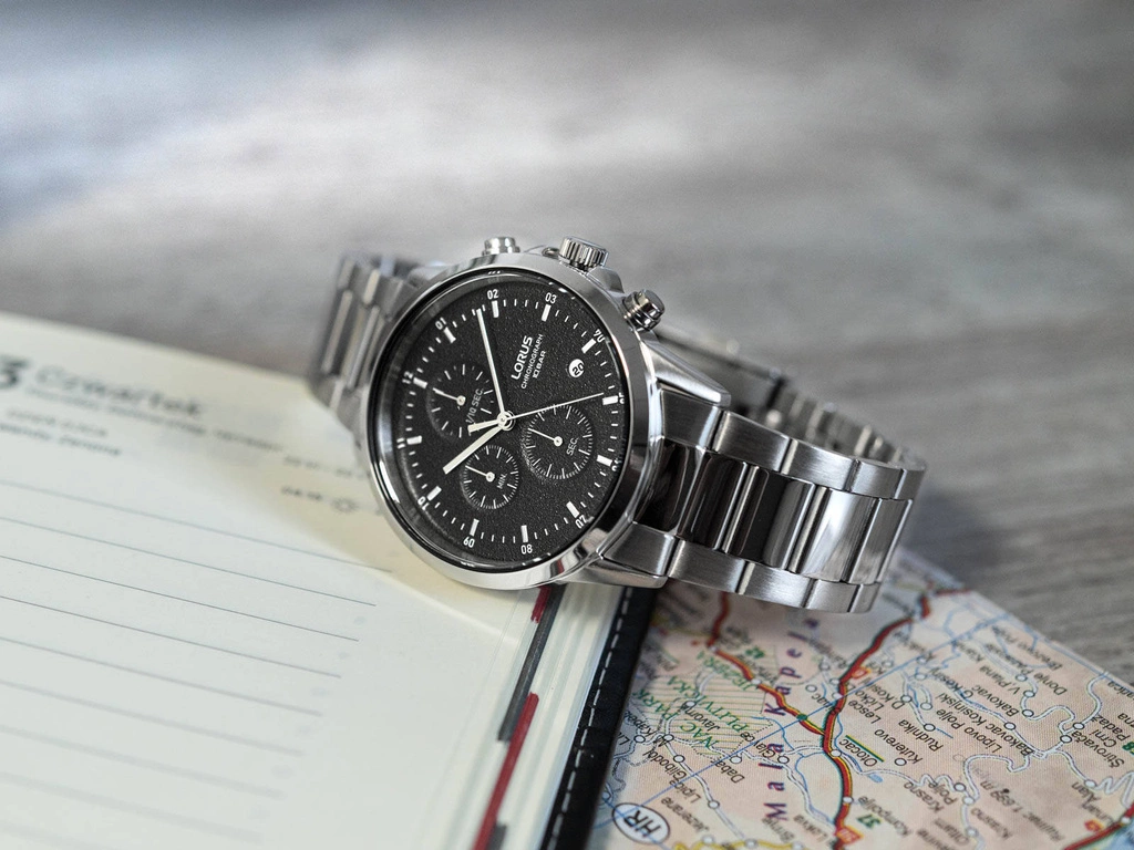 Zegarek męski LORUS RM365HX9