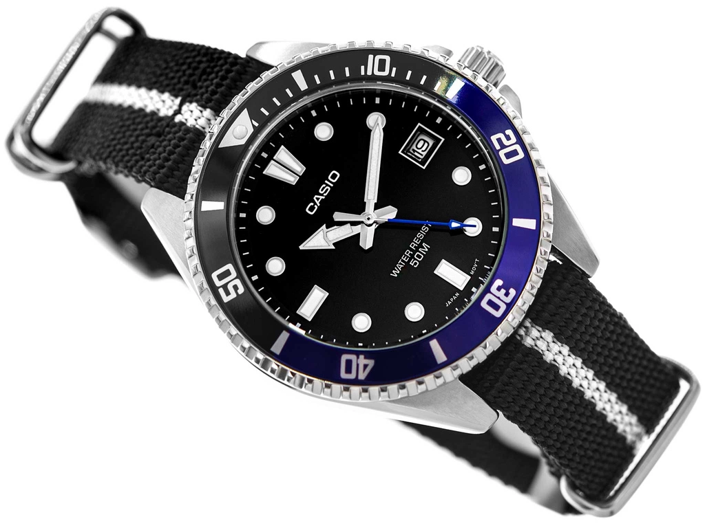 Zegarek męski CASIO MDV-10C-1A2VEF