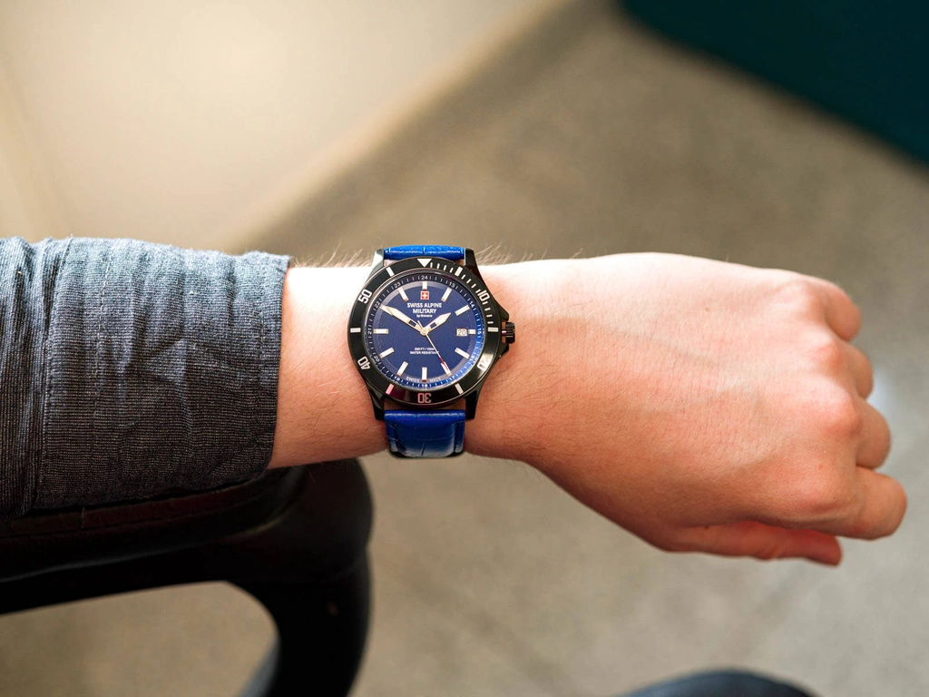 Zegarek męski SWISS ALPINE MILITARY SAM7022.1575