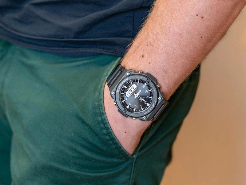 Zegarek męski CASIO AQ-S820W-1AVEF