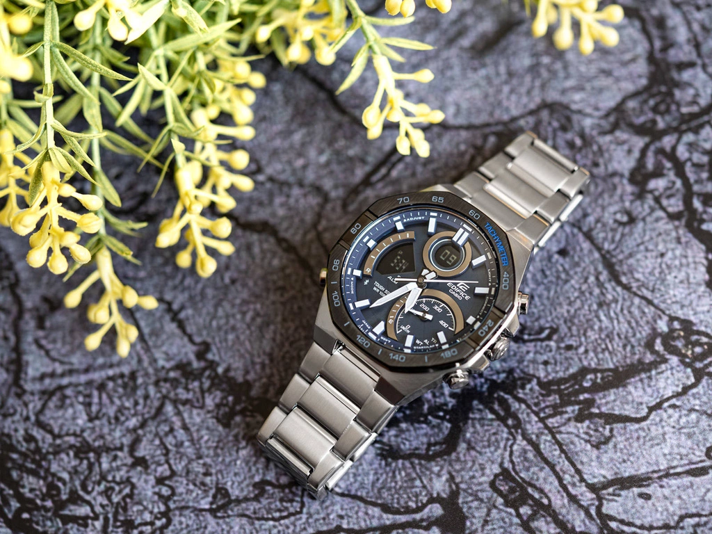 Zegarek męski CASIO Edifice ECB-950DB-2AEF