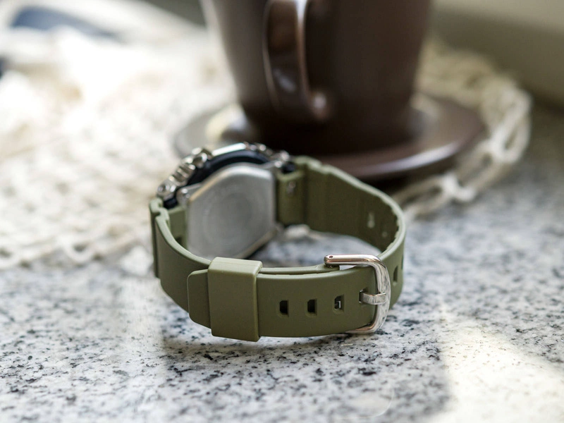 Zegarek damski CASIO G-SHOCK GM-S2100-3AER Metal Covered